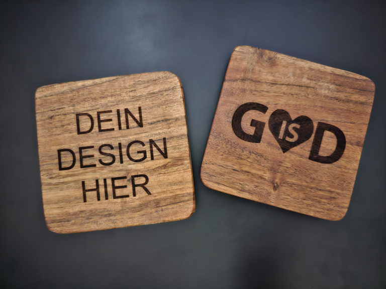 Untersetzer aus Akazienholz im 4er Set - Perfekt für dein Zuhause!